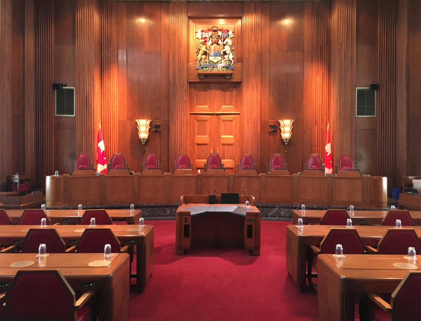 Dich-Vu-Tham-Gia-To-Tung-Luat-Hoang-Quan